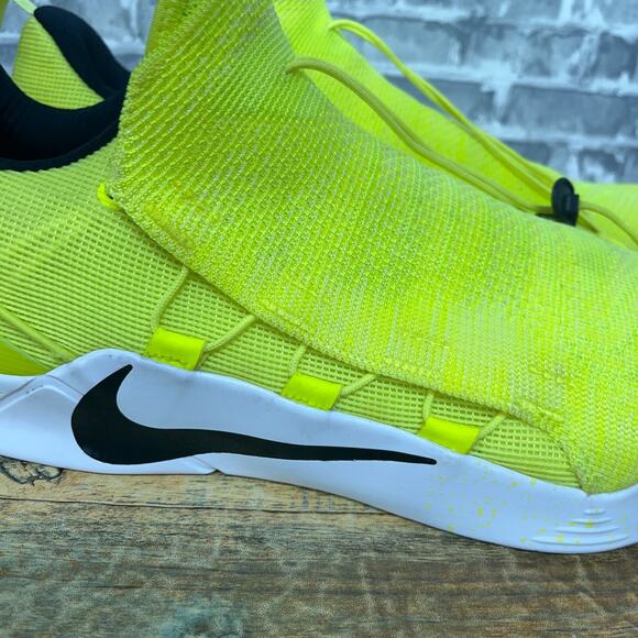Nike Kobe A.D NXT Volt Black White Basketball Shoes S916832-710 Mens Size 17 main image 6